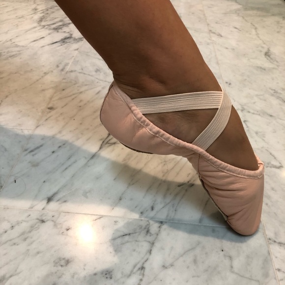 Bloch Prolite Hybrid Ballet shoes, Size 5B - Picture 2 of 6